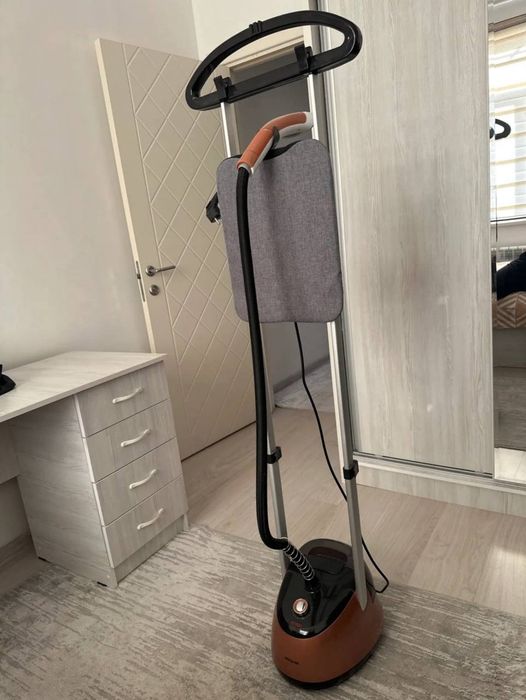 Паравой утюг. Почти новый.