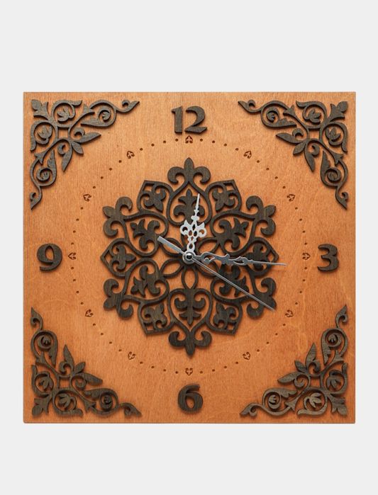 Часы настенные, деревянные, квадратные, 30*30 см, резной орнамент, акр