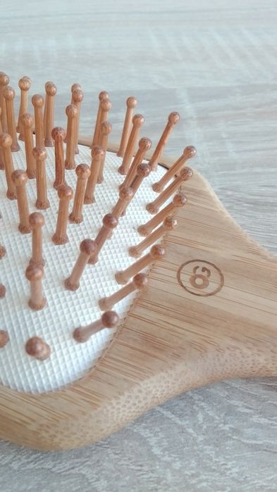 Оригинална бамбукова четка Olivia Garden