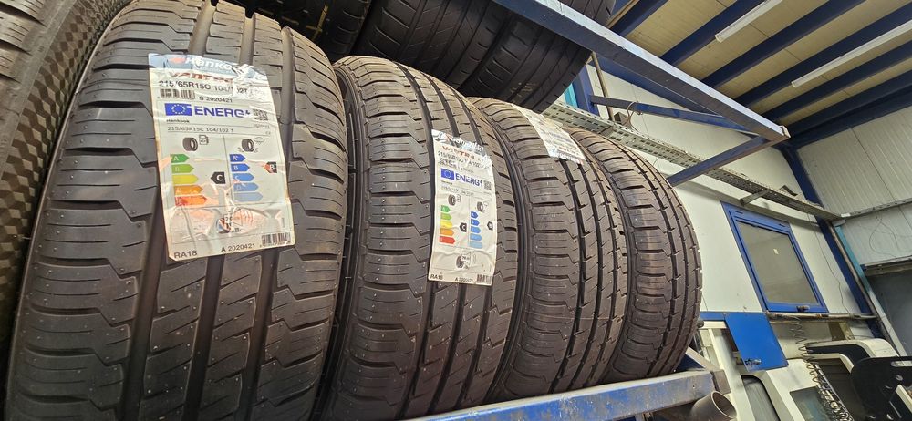 Нови бусови гуми 215 65 15C Hankook