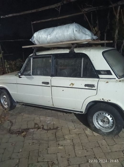 ВАЗ 2106 год 1988