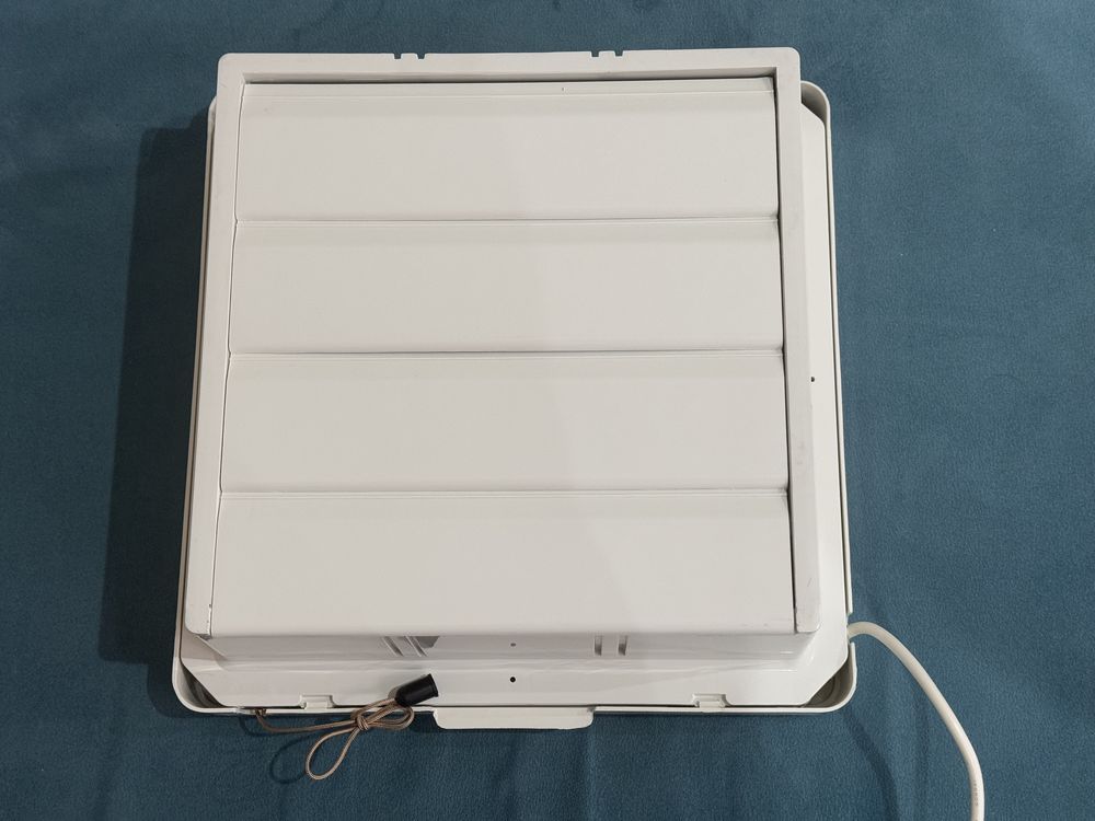 Вытяжка вентилятор Dosen 33x33