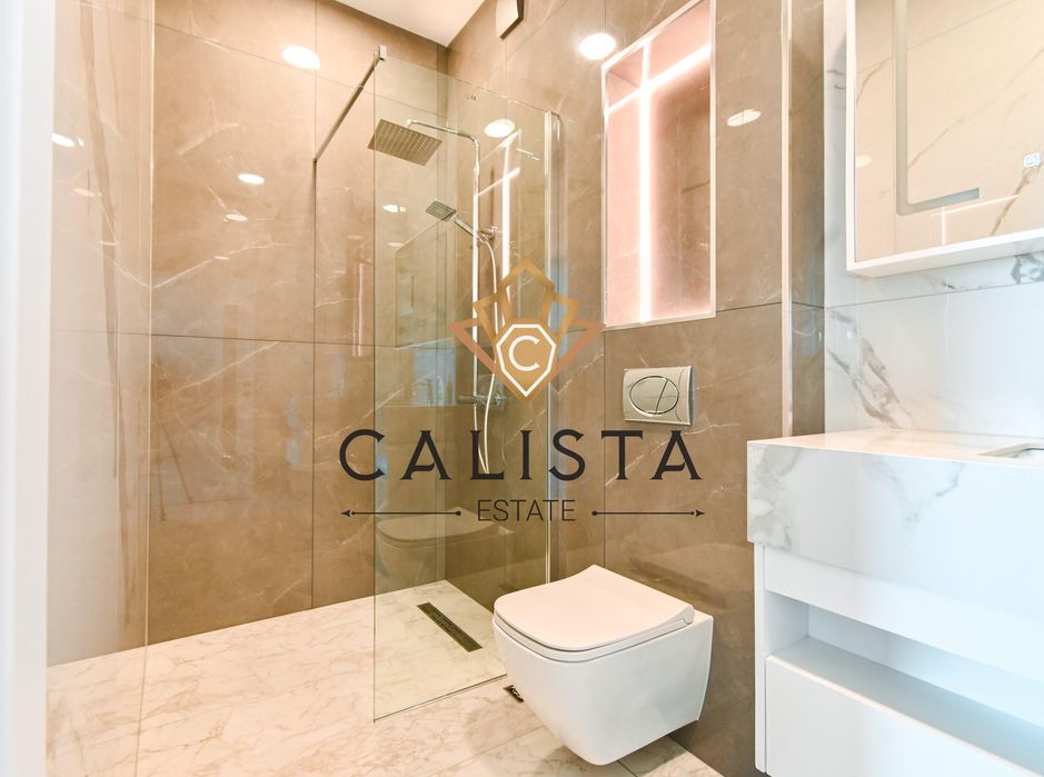 Тристаен апартамент за продажба в ж.к. Кръстова вада, 2097592