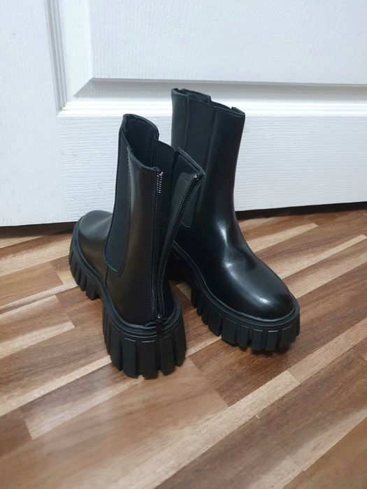 Ghete NOI, achizitionate de pe Temu