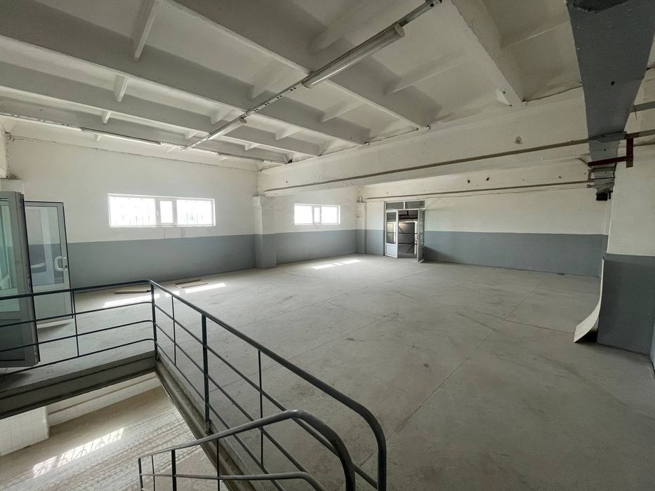 Сдается склад с офисом 1066 м² — Бектемир, Куйлюк базар, кока кола