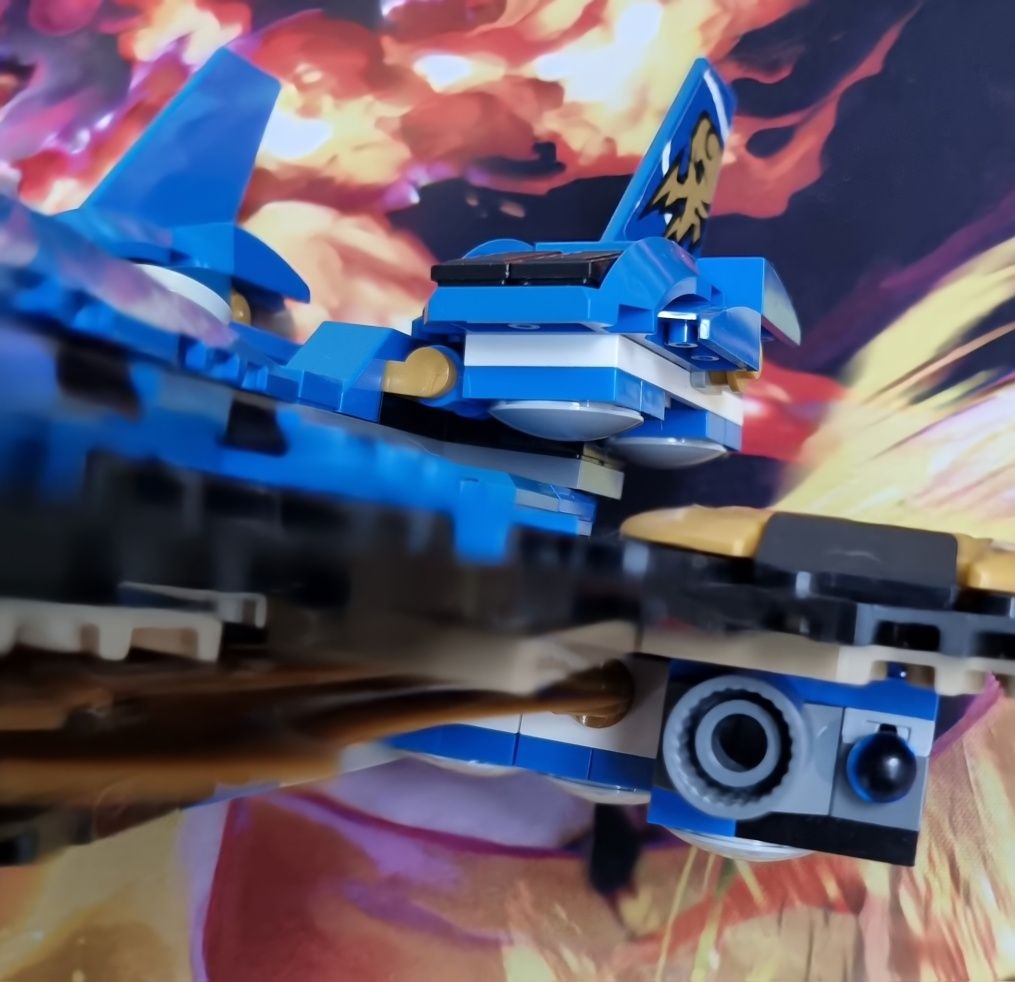 Lego Ninjago Avionul furtuna al lui Jay