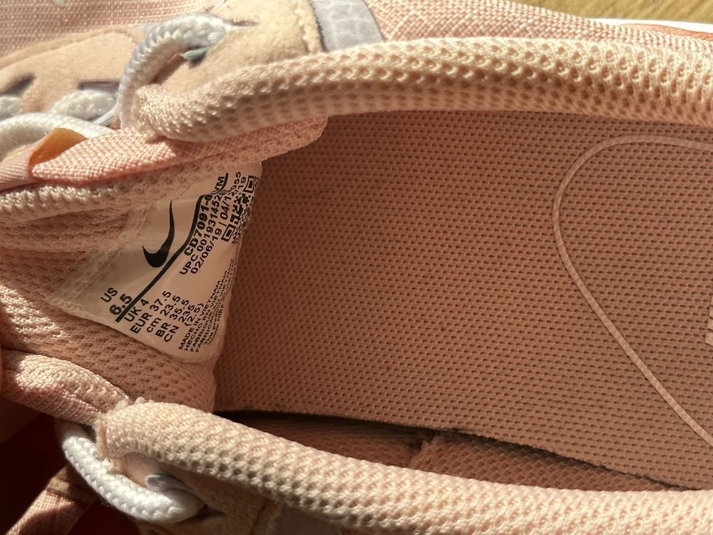 Маратонки Nike