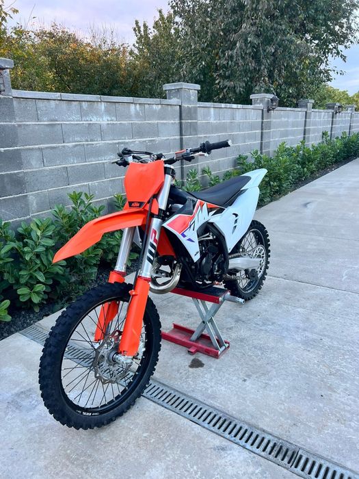 Ktm sx 125 2024 Tbi pornire la buton
