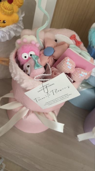 Букет из игрушек