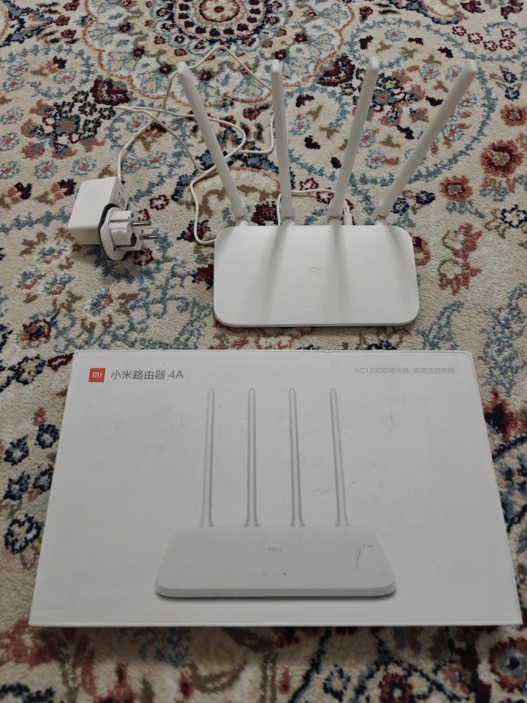 Продам роутер Xiaomi Router 4a в отличном состоянии!