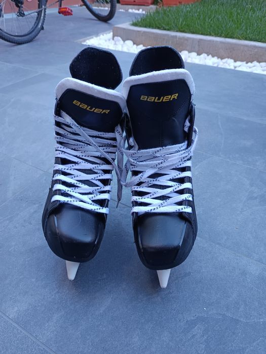 Кънки за лед Bauer Supreme S140 - 45.5