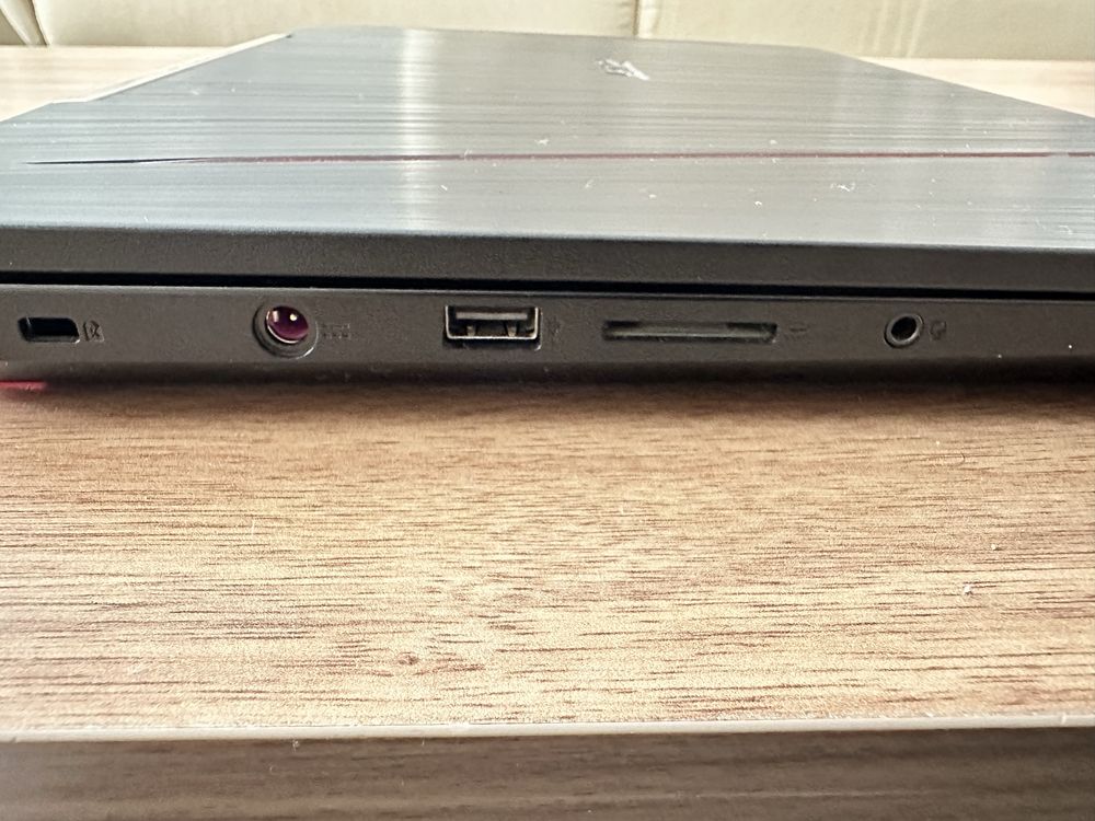 Acer gaming laptop vx5 /dell 5378 2in1
