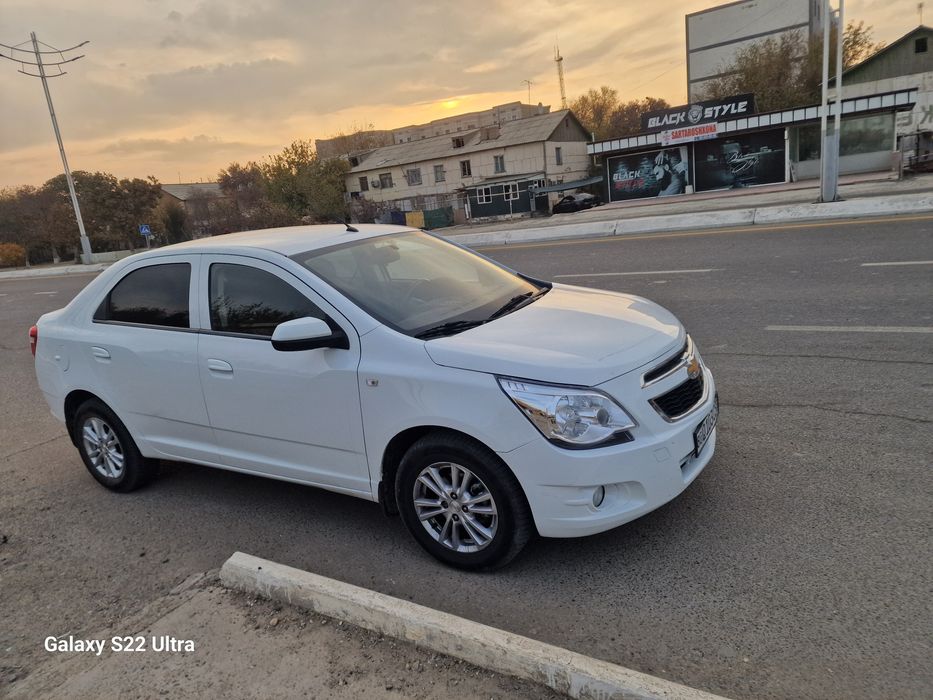 Assalom aleykum kobalt sotiladi 20224 yili ,aftomat,gaz 4 pokaleni