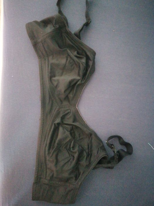 Луксозна рокля за бременни на Esprit и подаръци