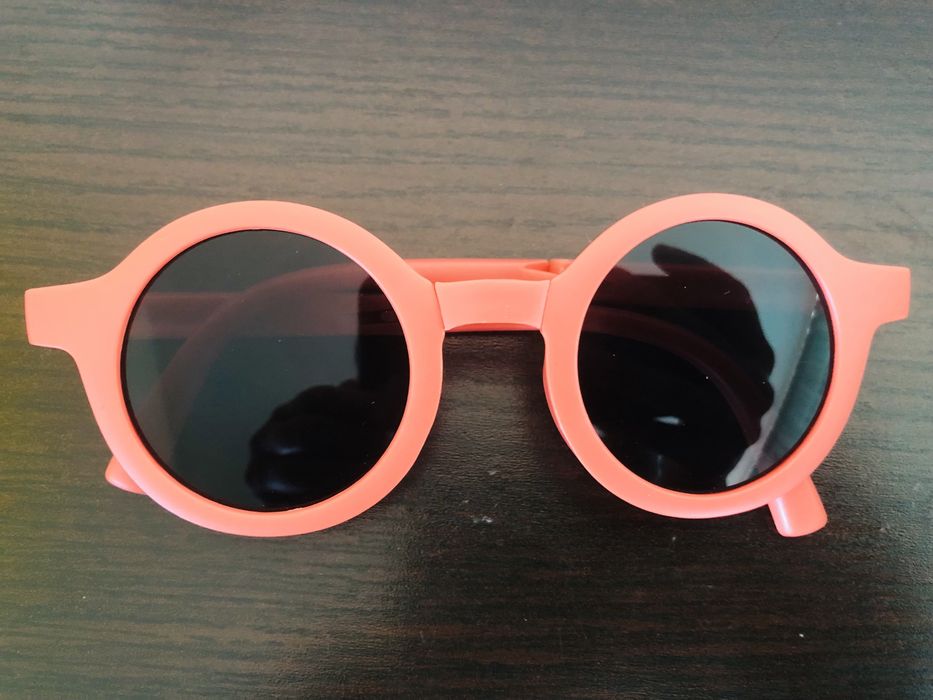 НОВИ сгъваеми детски очила - цвят корал