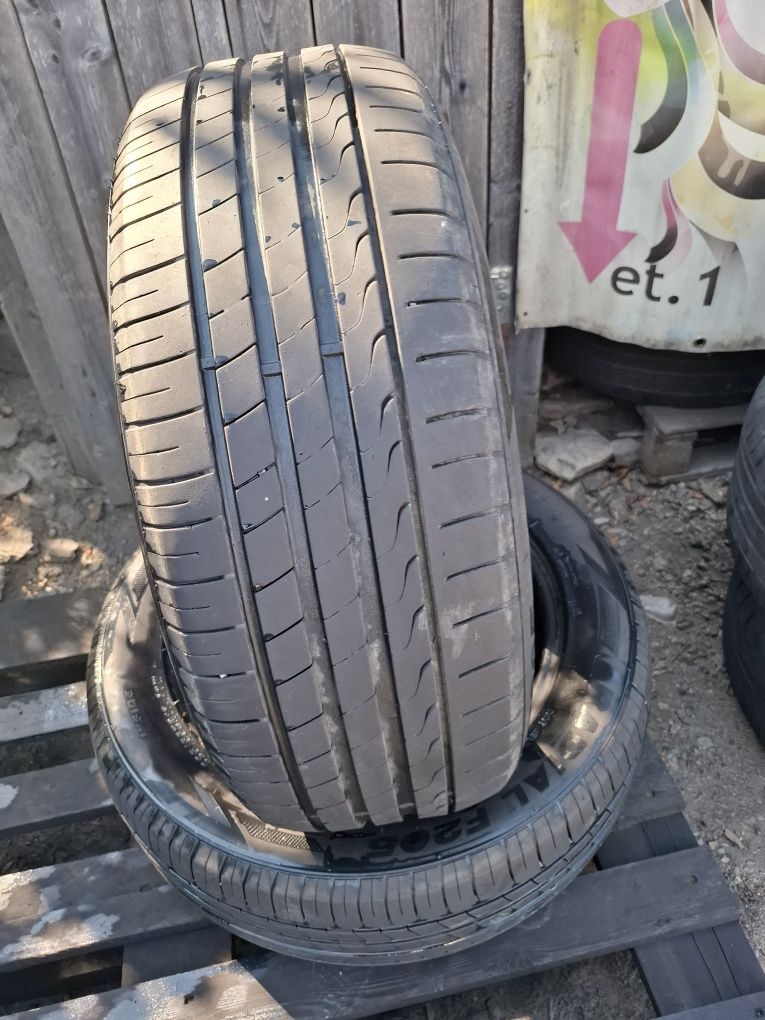 Vand 2 anvelope 225 55 17 Minerva de vara bune dot 2018