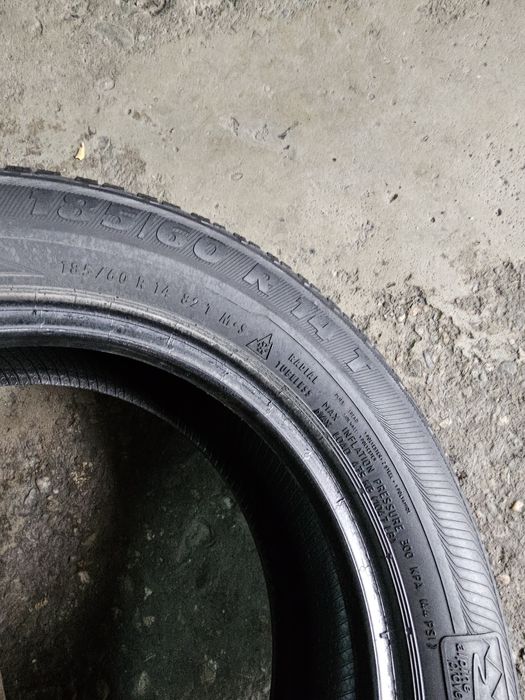 2 anvelope iarna 185 60 14 Semperit 2019