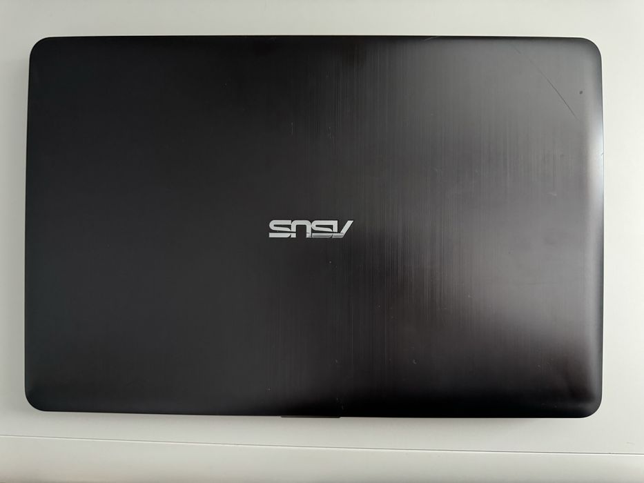 Ноутбук ASUS
