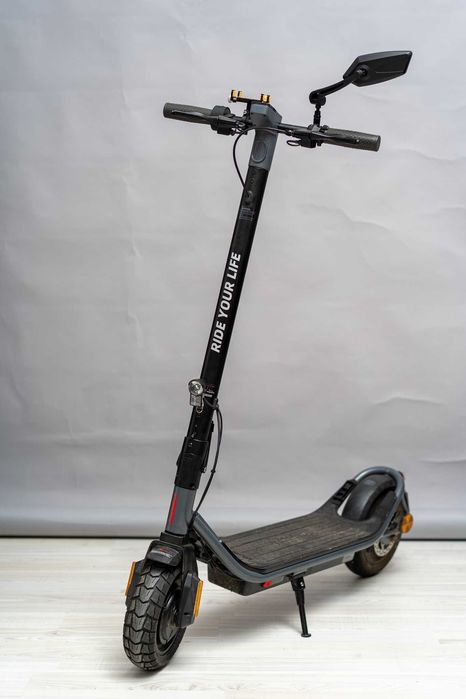 De vanzare - trotineta HIMO L2