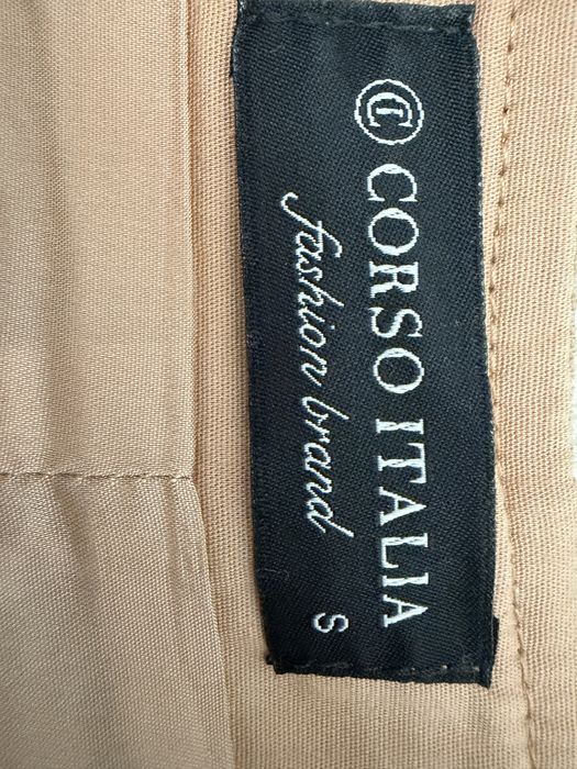 Елегантна розова пола