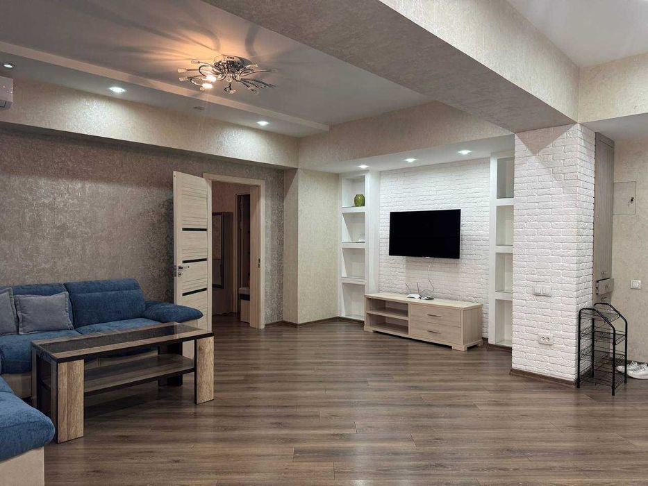 Сдаётся квартира в аренду на метро Ойбек