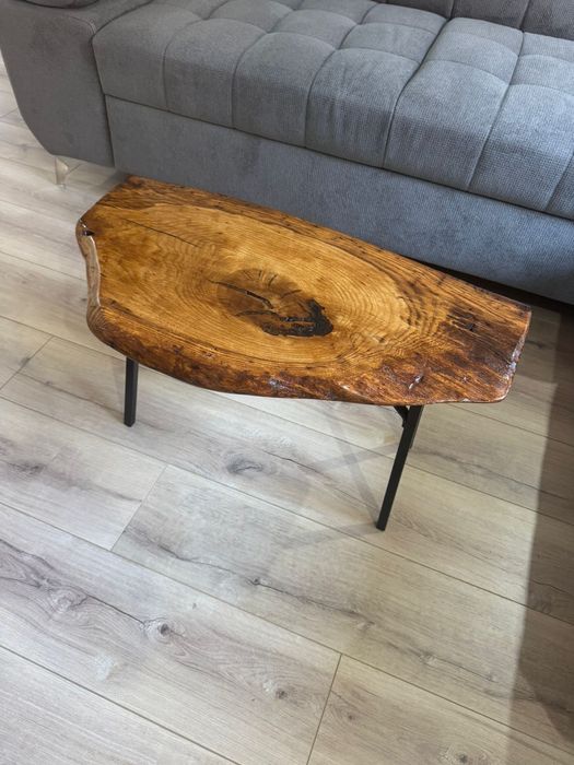 Vand masuta lemn masiv