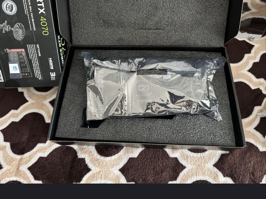 RTX 4070 12gb ASUS DUAL