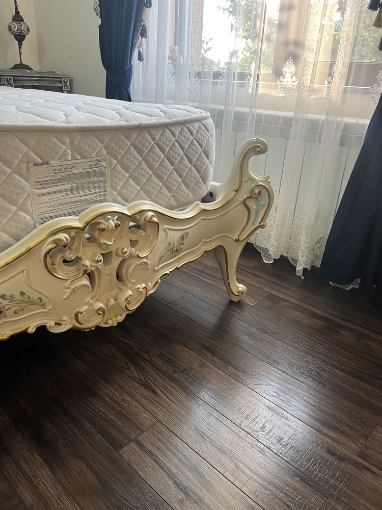 Pat stil baroc venetian (silik)(saltea Mobexpert