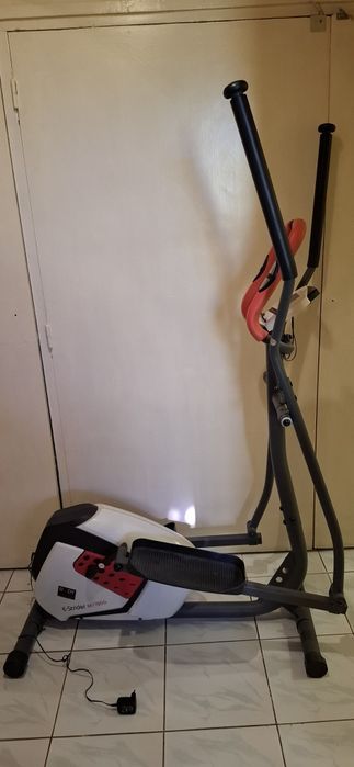 Bicicletă fitness eliptica Body Sculpture BE - 1720