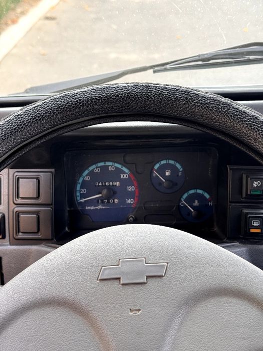 Damaz sotiladi aybi yóq tozza olasiz minasiz