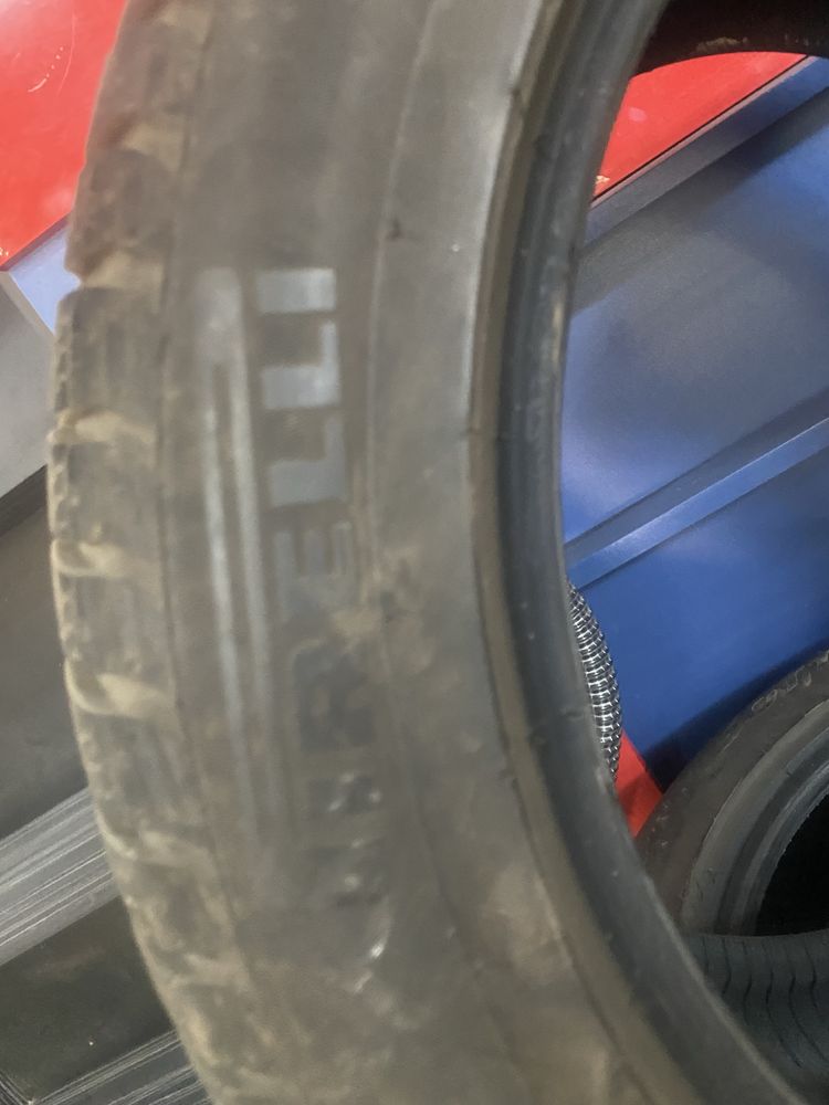 Гуми-зимни 205.55.17 Pirelli