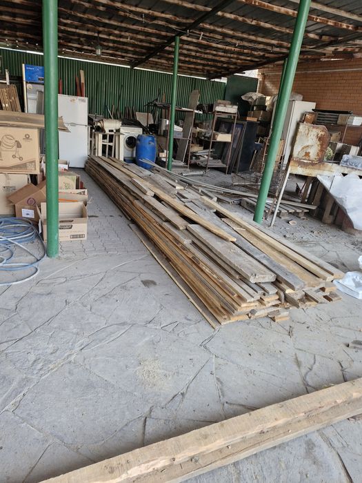 Черный потолок дерево бу