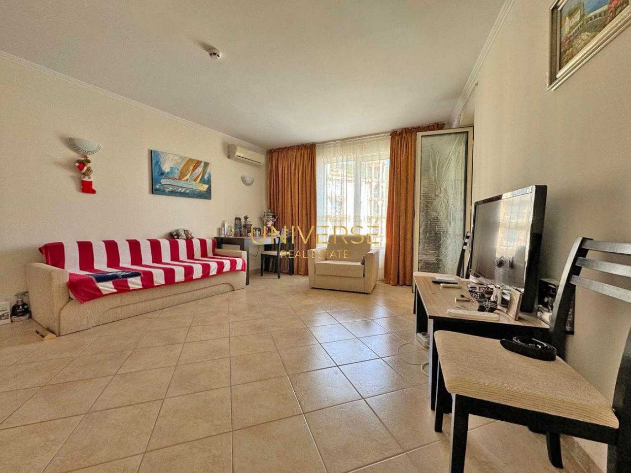 Продава се Двустаен апартамент в к.к. Елените - 74 кв.м за 805 €/кв.м - Снимка #1
