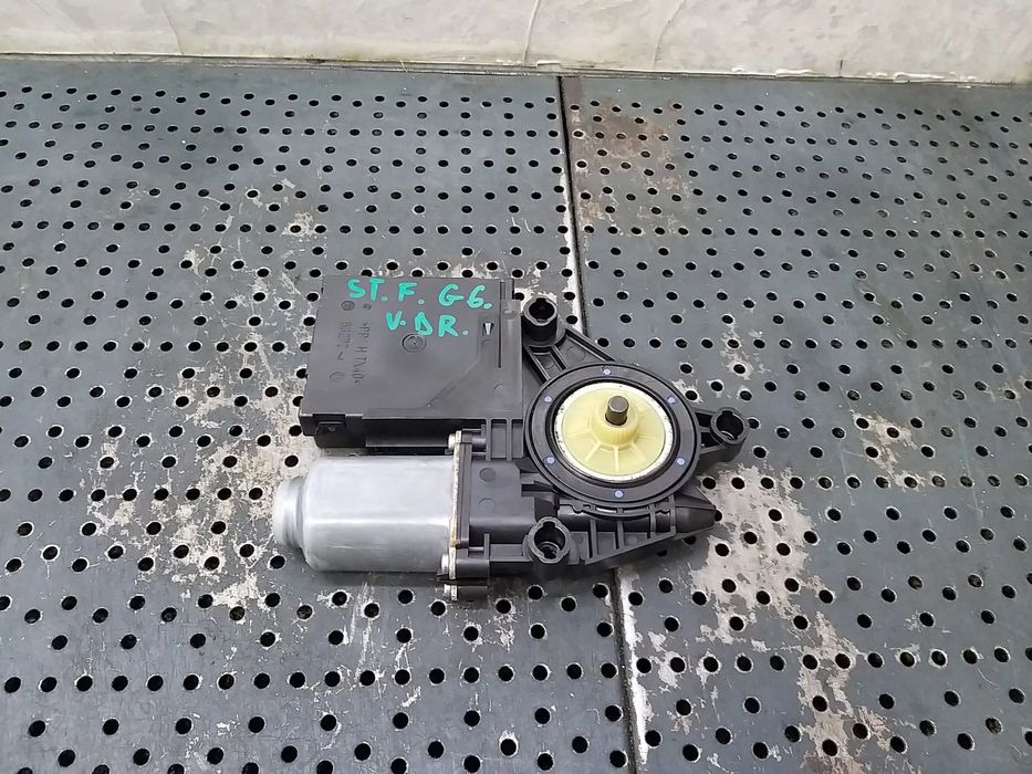 Motoras macara stanga fata vw golf 6 5k 1k0959702am 1k0959792q