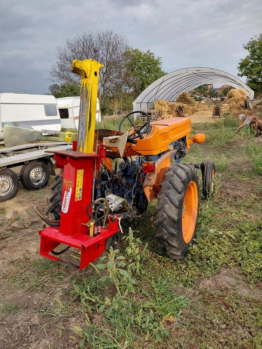 Crapator Lemne Hidraulic pentru tractor, putere 9 tone!