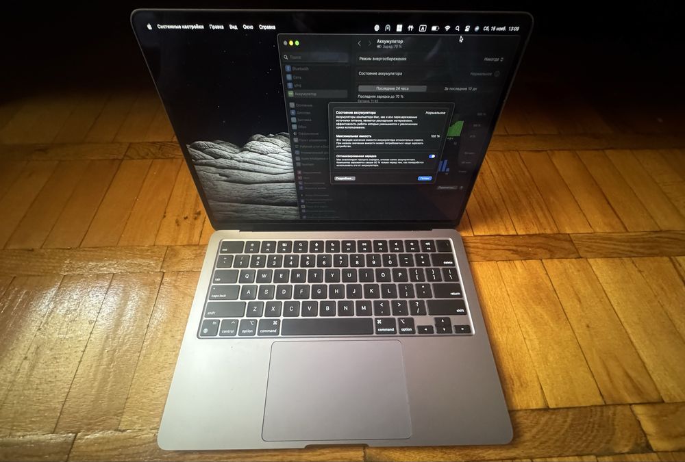 MacBook air M2 256g