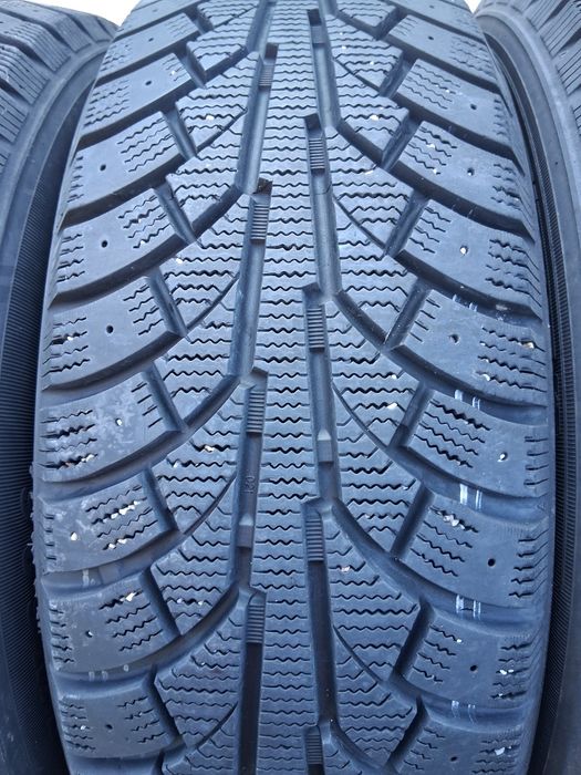 215 65 16 West Lake Suv 98 T
