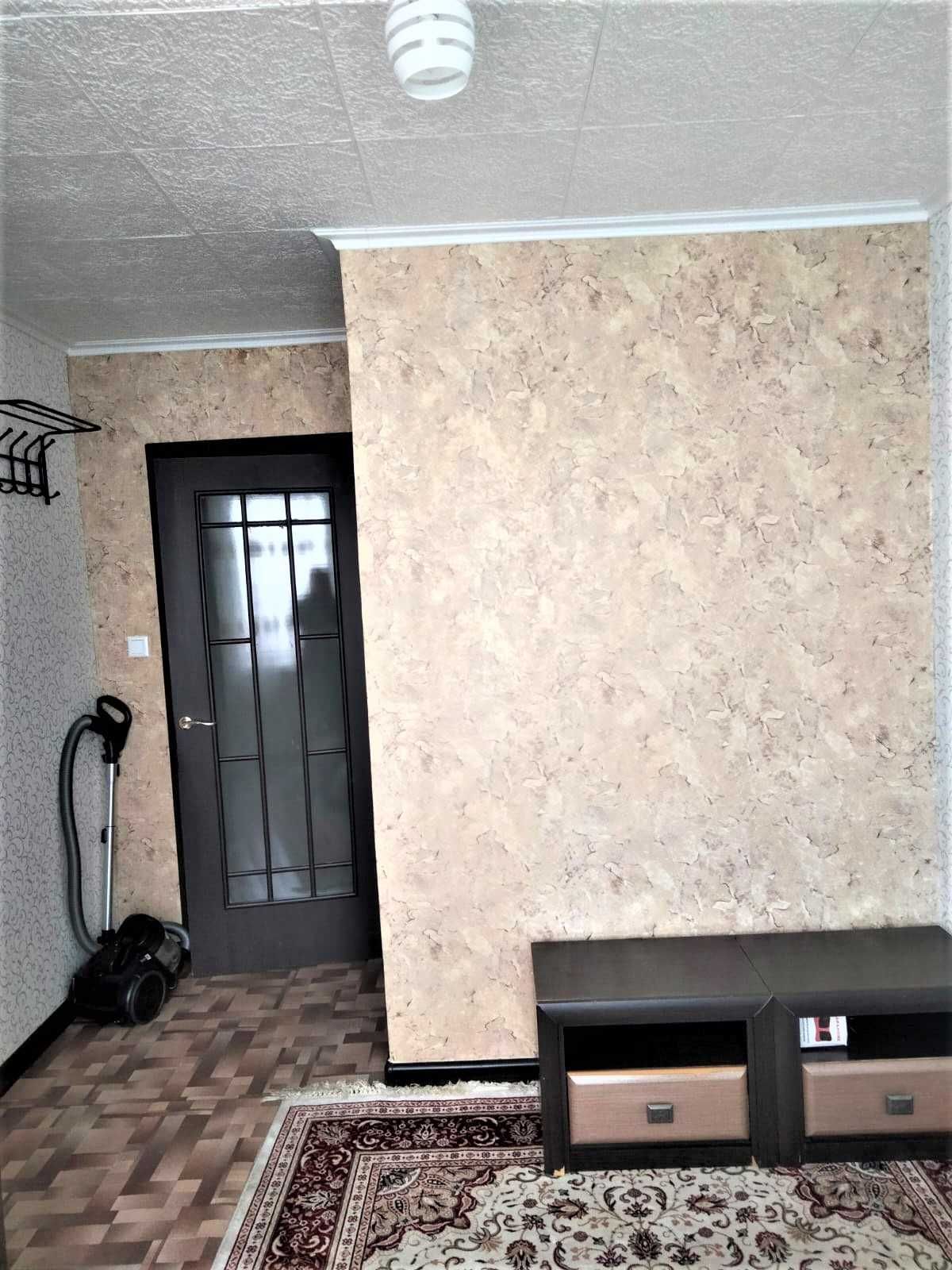 Продам 3-х комн. в 7 мкр. (пр. Момышулы)