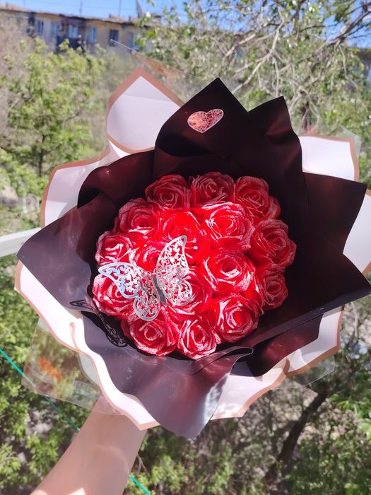 Принимаю заказы на букеты на кладбища