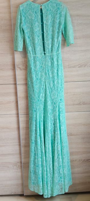 Vând rochie stil sirenă