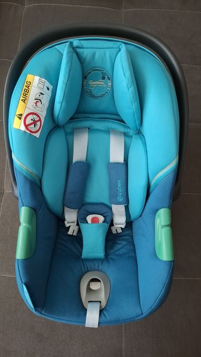 Scoica Cybex Aton S2 i-size + Adaptoare carucior Cybex
