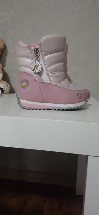 Зимние сапоги на девочку