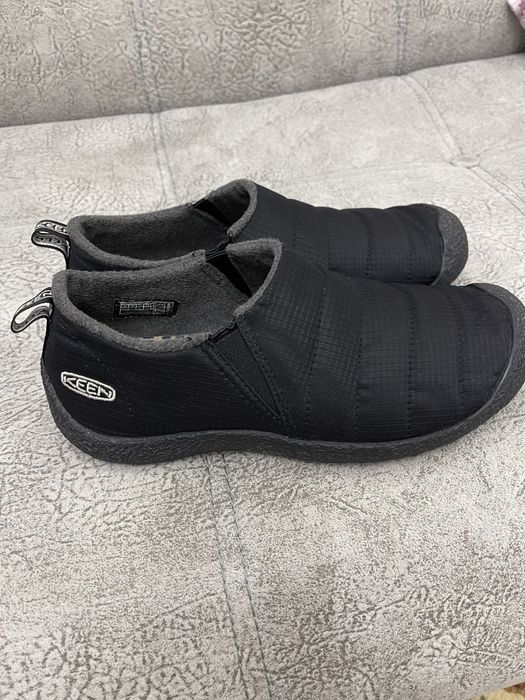 Продам обувь Keen