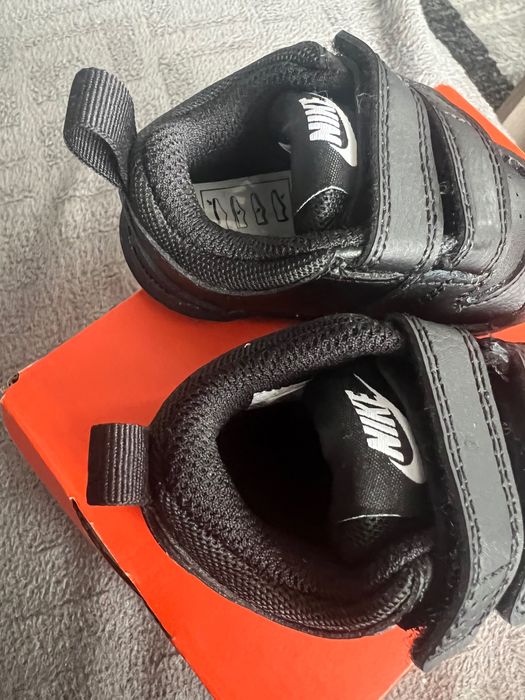 Детски маратонки Nike