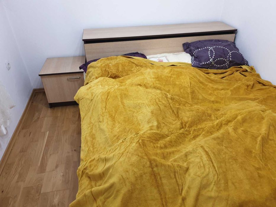 Спалня с ракла в добро състояние