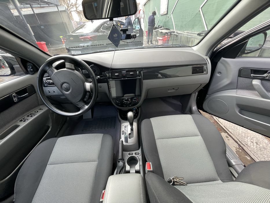 Продам свою Gentra 2023 пробег 16050