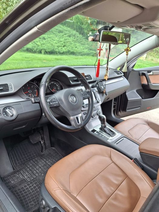 Volkswagen Passat B7 Break/ 2013/ 2.0TDI/ DSG/ Pano/ Navi mare/ Piele