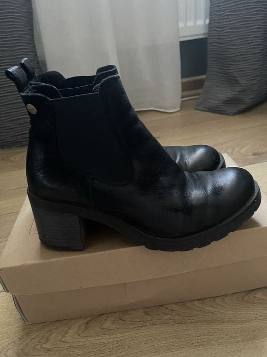 Botine negre piele