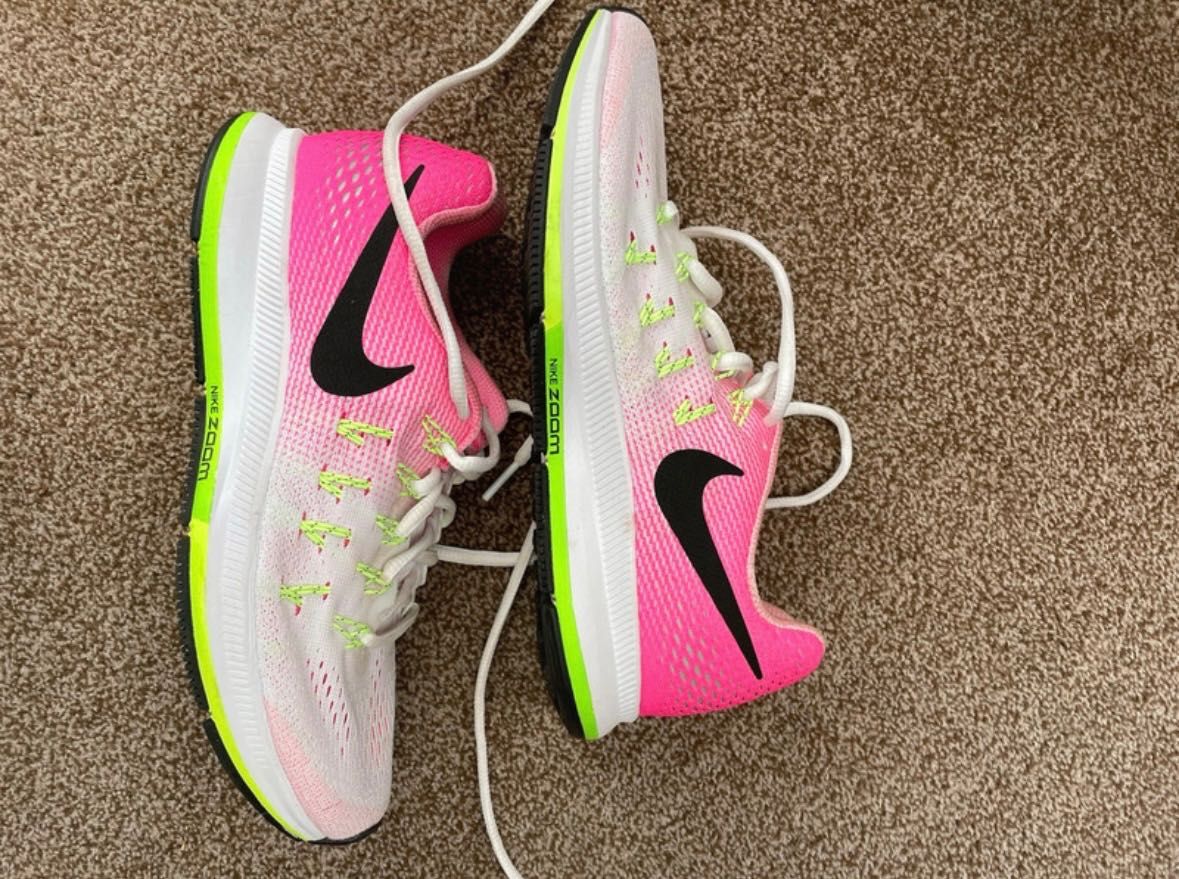 Дамски маратонки Nike Pegasus Zoom 33