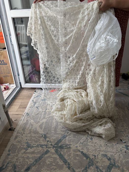 Тюль в хорошем состоянии